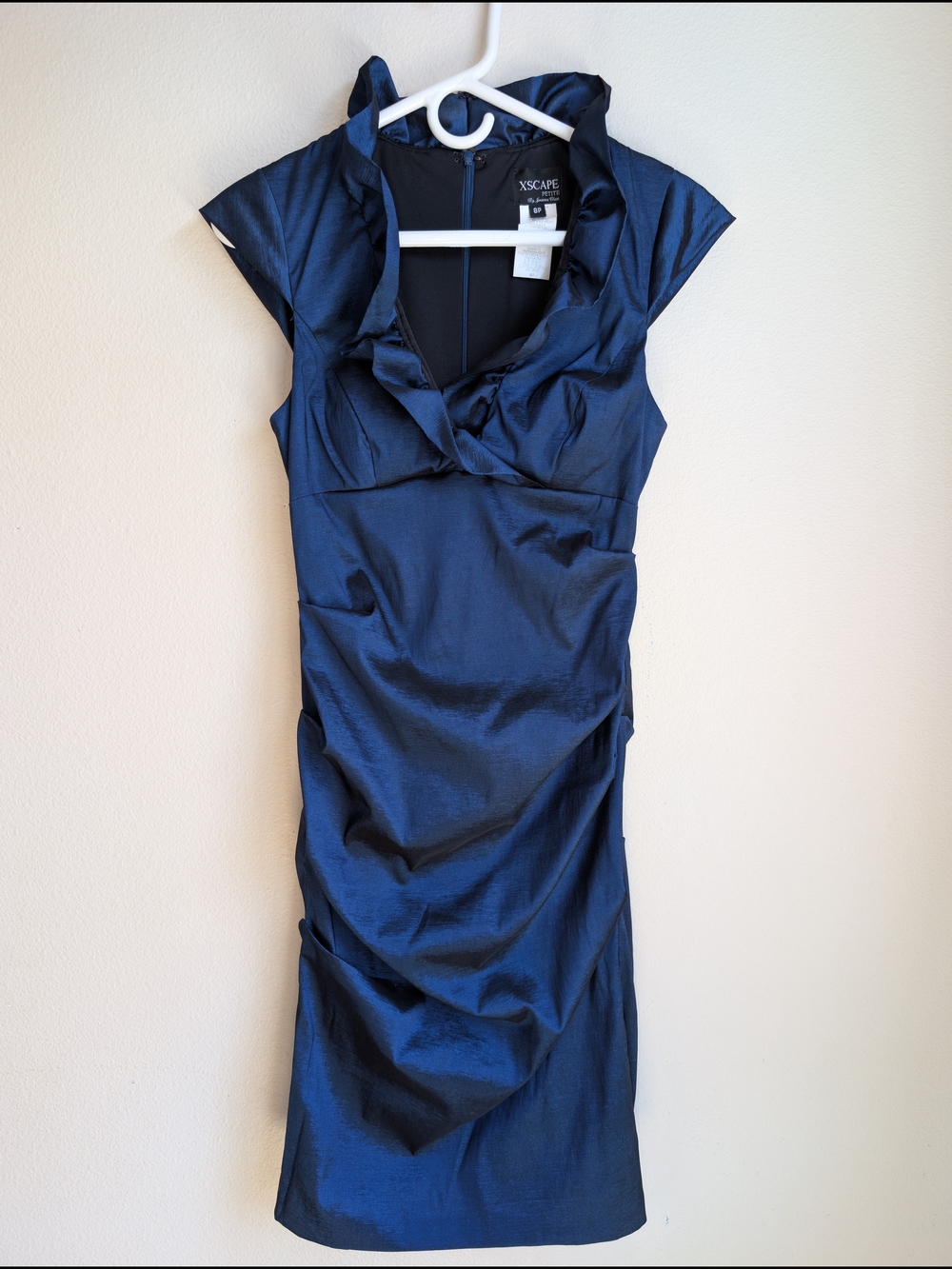 Xscape cocktail dress Women's Size 8p